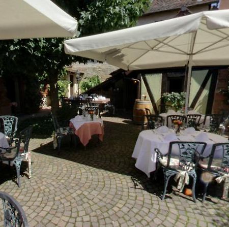 Hotel-Restaurant Drei Hasen มิเคลชตัดท์ ภายนอก รูปภาพ